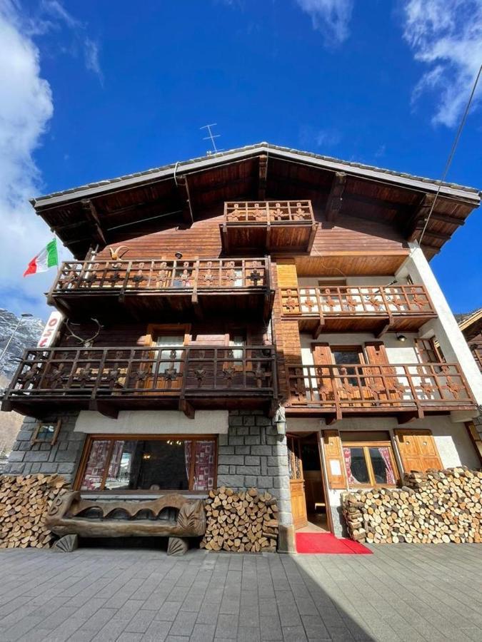 Bed & Breakfast B&B Gressoney *